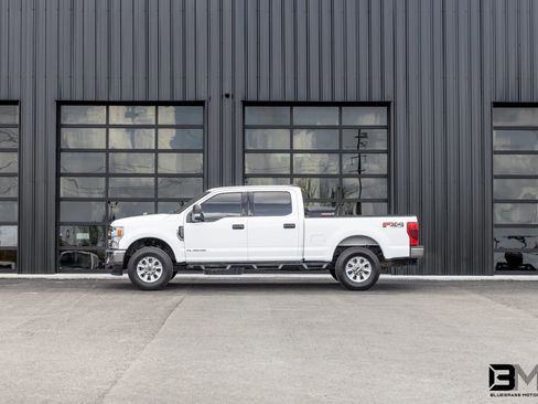 Used 2022 Ford F250 XLT w/ XLT Value Package AWD/4WD image 1