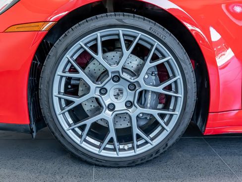 Certified 2025 Porsche 911 Carrera T RWD image 11