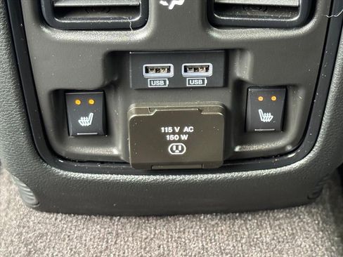 Used 2022 Dodge Durango GT AWD/4WD image 14