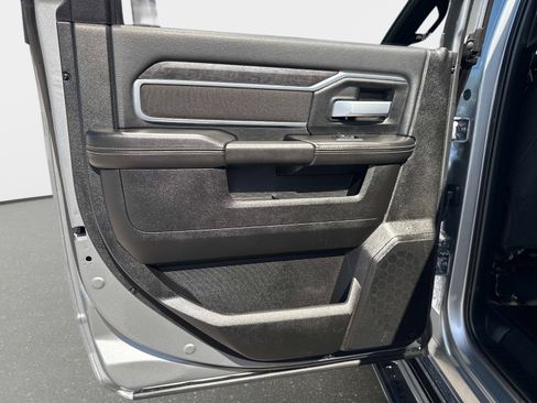 Used 2024 RAM 2500 Big Horn image 13