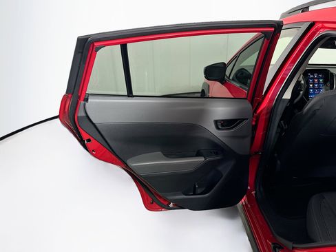 Used 2024 Subaru Crosstrek 2.0i Premium image 25