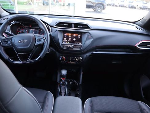 Used 2023 Chevrolet TrailBlazer RS AWD/4WD image 18