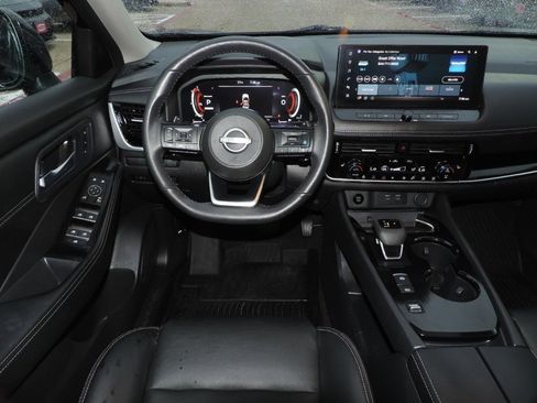 Used 2024 Nissan Rogue SL w/ SL Premium Package FWD image 22