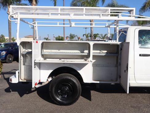 Used 2017 RAM 2500 Tradesman w/ Popular Equipment Group image 15