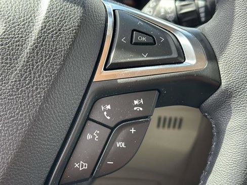 Used 2024 Ford Edge Titanium w/ Equipment Group 301A AWD/4WD image 15