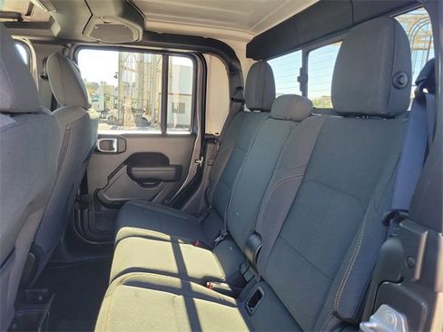 New 2026 Jeep Gladiator Sport image 10