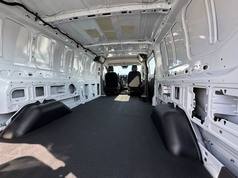 New 2025 Ford Transit 250 Low Roof image 8