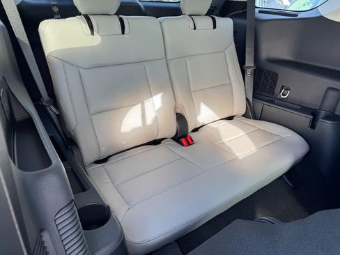 New 2026 Ford Explorer Active w/ Active Comfort Package image 6