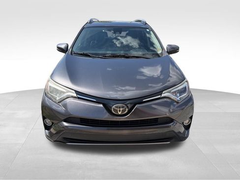 Used 2018 Toyota RAV4 Limited w/ All Weather Liner Package image 8