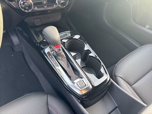 New 2026 Chevrolet Trax RS w/ Sunroof Package image 22