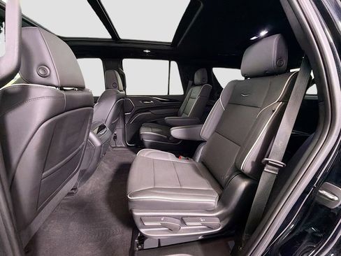 Used 2023 Cadillac Escalade Sport AWD/4WD image 28