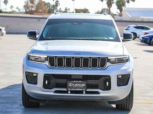 Used 2021 Jeep Grand Cherokee L Overland w/ Luxury Tech Group IV AWD/4WD image 2