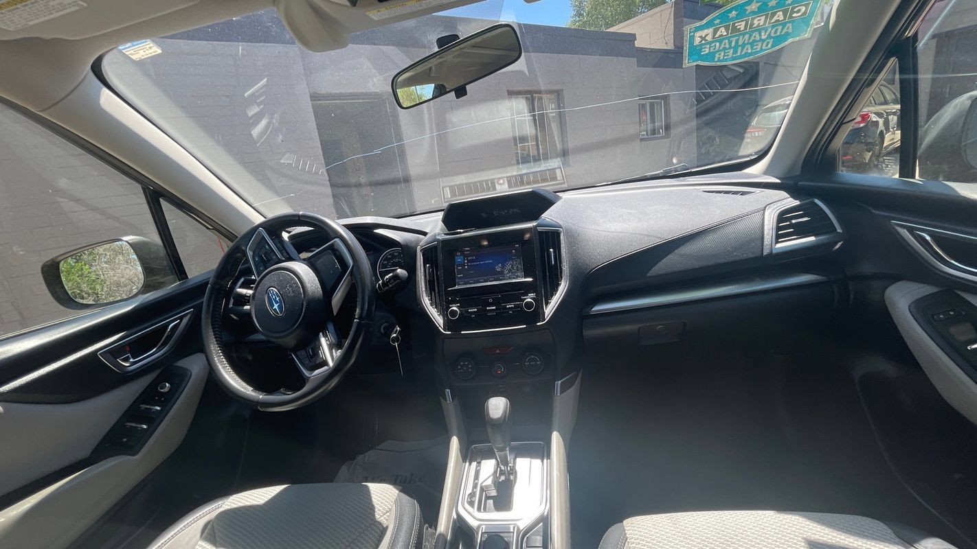 Used 2019 Subaru Forester Premium AWD/4WD image 17