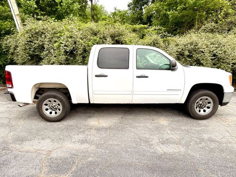 Used 2010 GMC Sierra 1500 SL RWD image 4