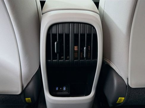 Used 2024 Hyundai Kona SEL image 24