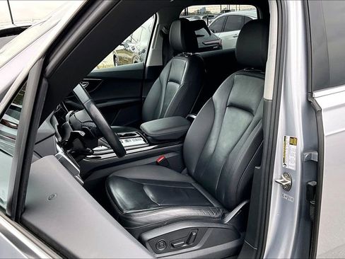 Used 2022 Audi Q7 3.0T Premium Plus image 35