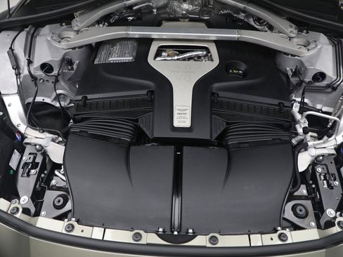 New 2026 Aston Martin DBX 707 image 41