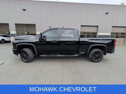 Certified 2021 Chevrolet Silverado 2500 LT w/ Midnight Edition AWD/4WD image 2