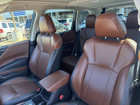 Used 2023 Subaru Forester Touring image 23