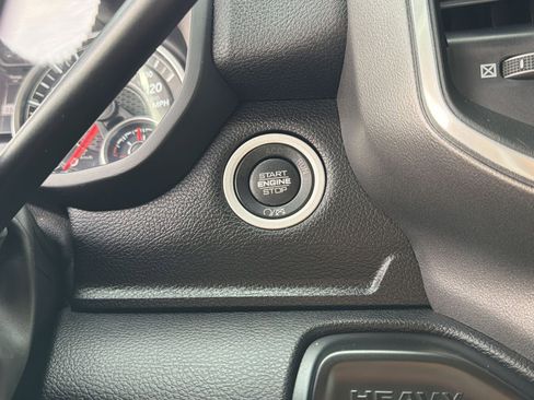 Certified 2021 RAM 2500 Big Horn w/ Safety Group image 24