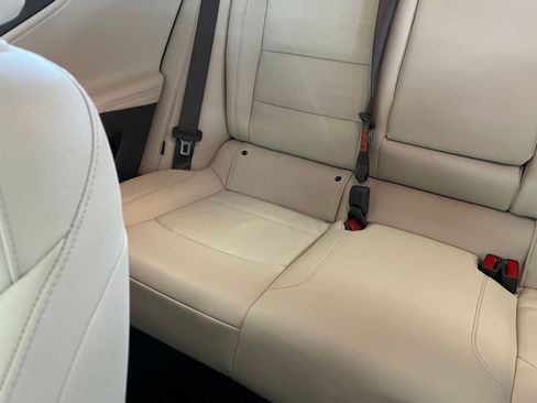 Used 2024 Chevrolet Malibu LT image 40