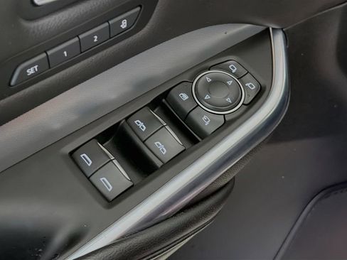 Used 2021 Cadillac XT4 Premium Luxury FWD image 20