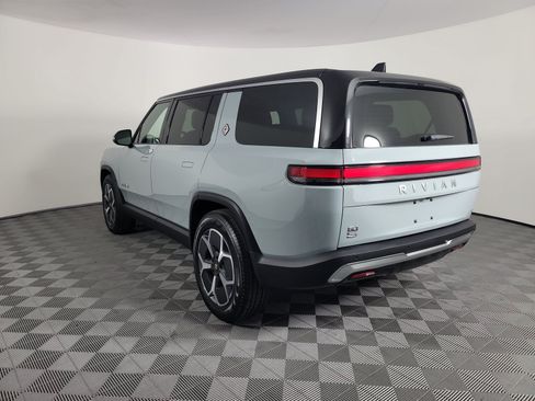 Used 2024 Rivian R1S Adventure AWD/4WD image 3