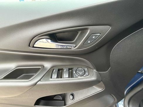 Certified 2024 Chevrolet Equinox LT AWD/4WD image 22