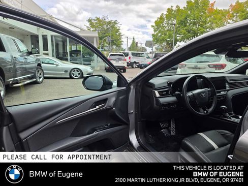 Used 2025 Toyota Camry SE FWD image 23