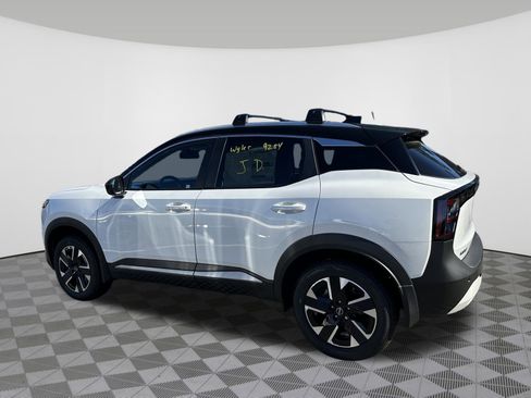 New 2026 Nissan Kicks SV w/ SV Premium Package image 9