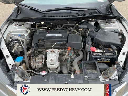Used 2015 Honda Accord LX image 22