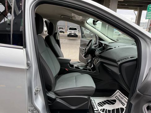 Used 2019 Ford Escape SE AWD/4WD image 20