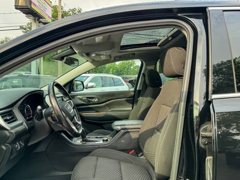 Used 2018 GMC Acadia SLE AWD/4WD image 21