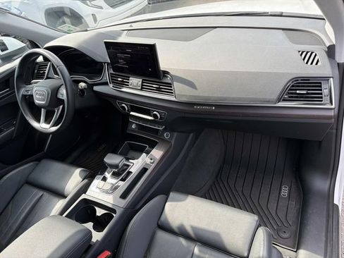 Used 2025 Audi Q5 e Premium AWD/4WD image 17