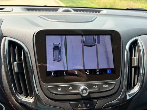 Used 2023 Chevrolet Equinox RS w/ RS Leather Package FWD image 28