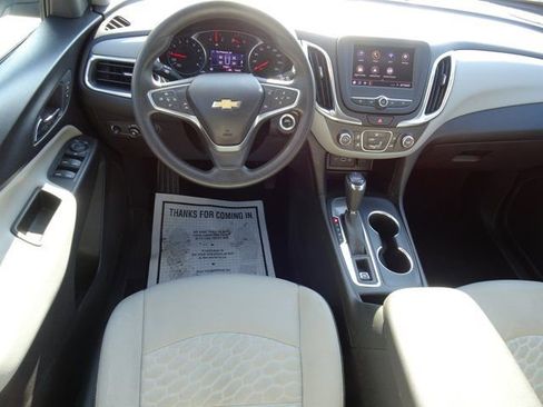 Used 2020 Chevrolet Equinox LT image 15