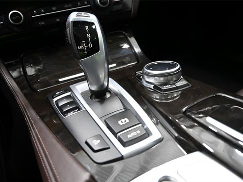 Used 2015 BMW 528i xDrive Sedan AWD/4WD image 22