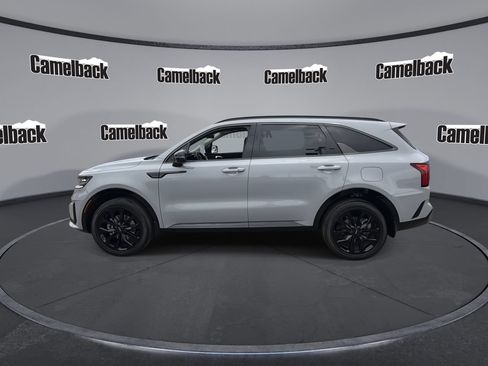 Certified 2023 Kia Sorento SX AWD/4WD image 4
