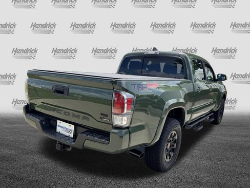 Used 2022 Toyota Tacoma TRD Sport AWD/4WD image 10