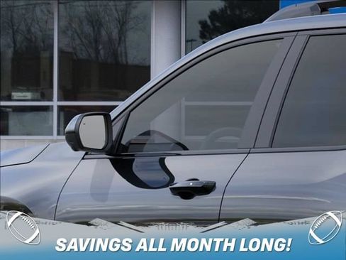 New 2027 Chevrolet Equinox ACTIV w/ Safety and Technology Package AWD/4WD image 12