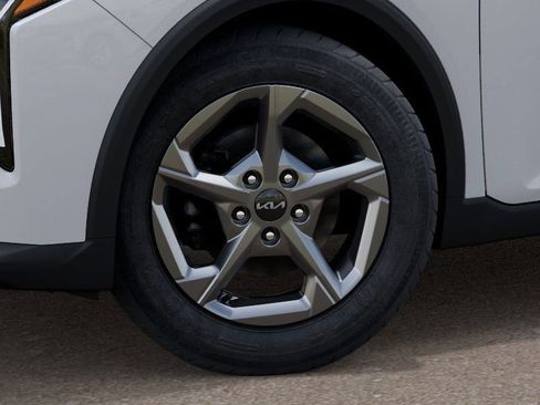 New 2026 Kia K4 FWD image 9