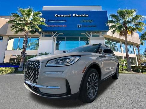 Used 2023 Lincoln Corsair Reserve image 9