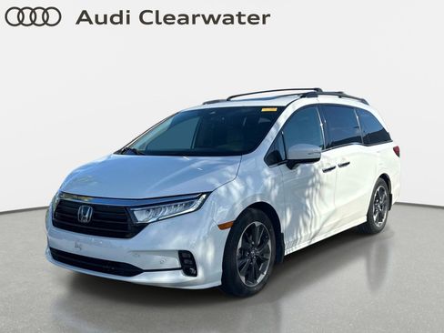 Used 2021 Honda Odyssey Elite image 1