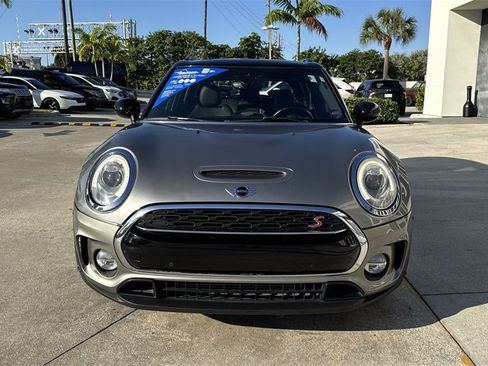 Used 2017 MINI Cooper Clubman S image 30