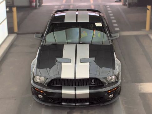 Used 2009 Ford Mustang Shelby GT500 RWD image 4