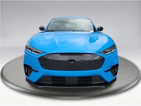 Used 2021 Ford Mustang Mach-E GT image 7