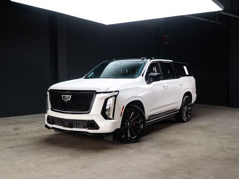 Used 2025 Cadillac Escalade V AWD/4WD image 48