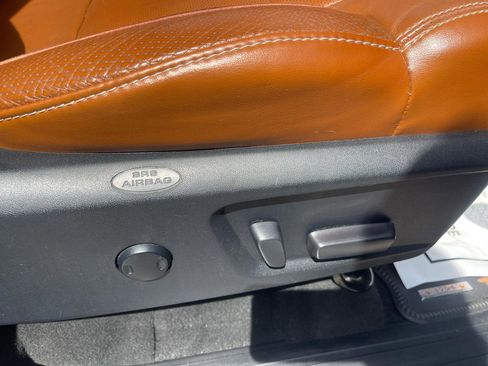 Used 2019 Toyota Tundra 1794 Edition AWD/4WD image 37