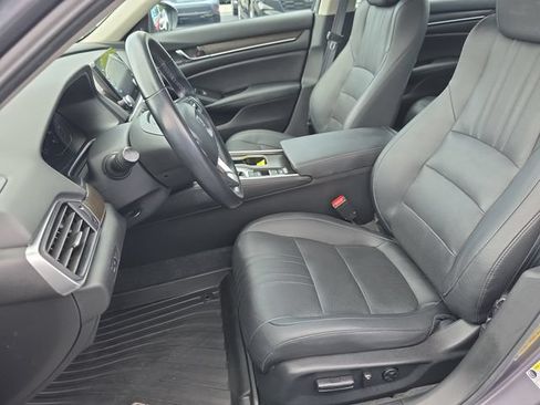 Used 2021 Honda Accord EX-L image 11