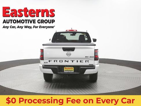 Used 2023 Nissan Frontier SV w/ Midnight Edition Package AWD/4WD image 34